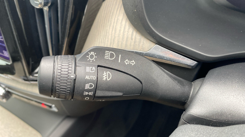 Volvo Xc60 2.0 B5P Inscription 5dr AWD Geartronic Petrol Estate